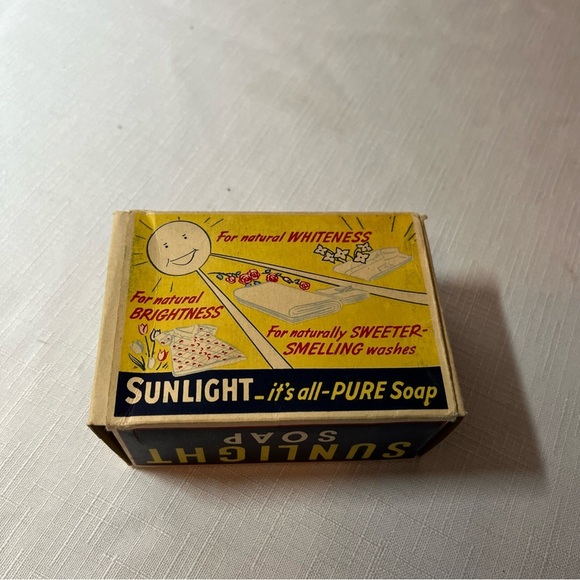 Sunlight Soap with Original Box. Vintage - Picture 3 of 9